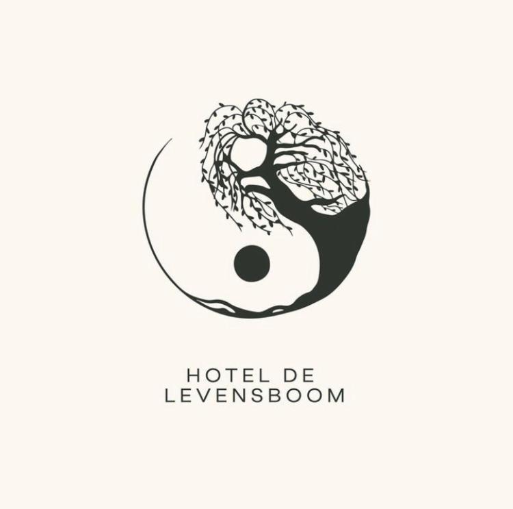 De Levensboom - Het Oud Gemeentehuis ダンメ エクステリア 写真